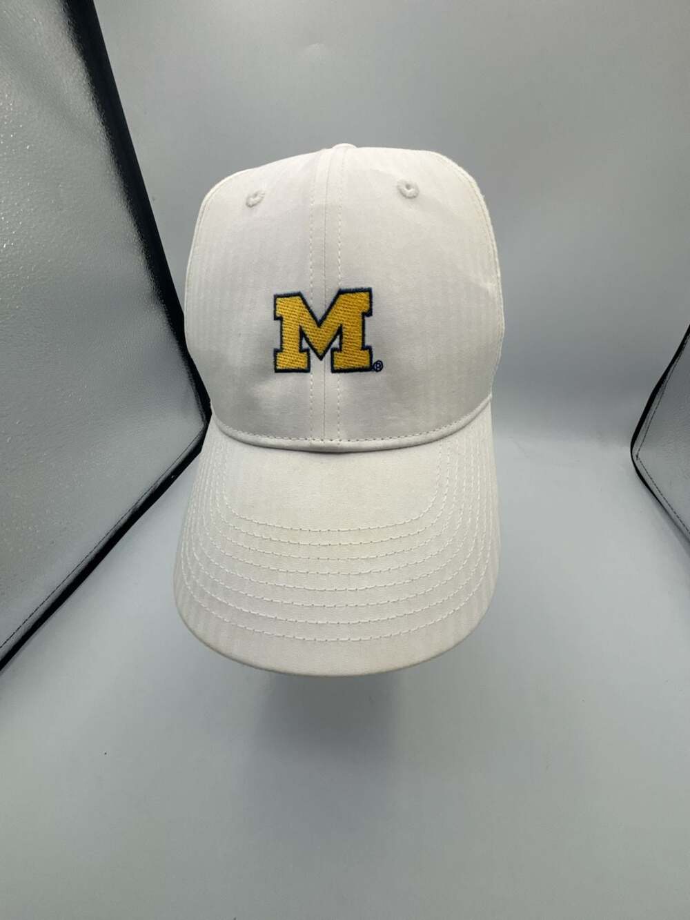 Nike Michigan Wolverines Legacy91 Dri-FIT White Adjustable Hat Cap